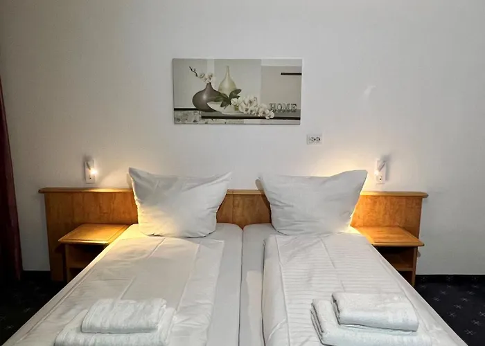 Hotel Neo Cologne Bonn Airport 3*