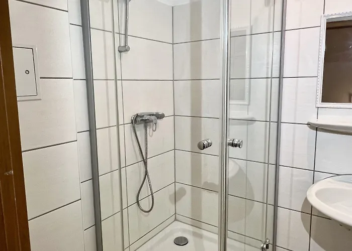 Hotel Neo Cologne Bonn Airport 3*