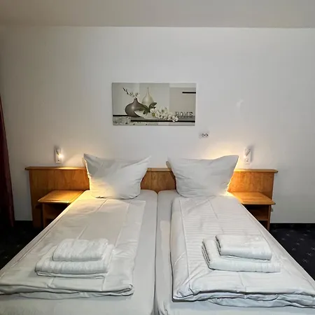 Hotel Garni Vier Jahreszeiten 3*